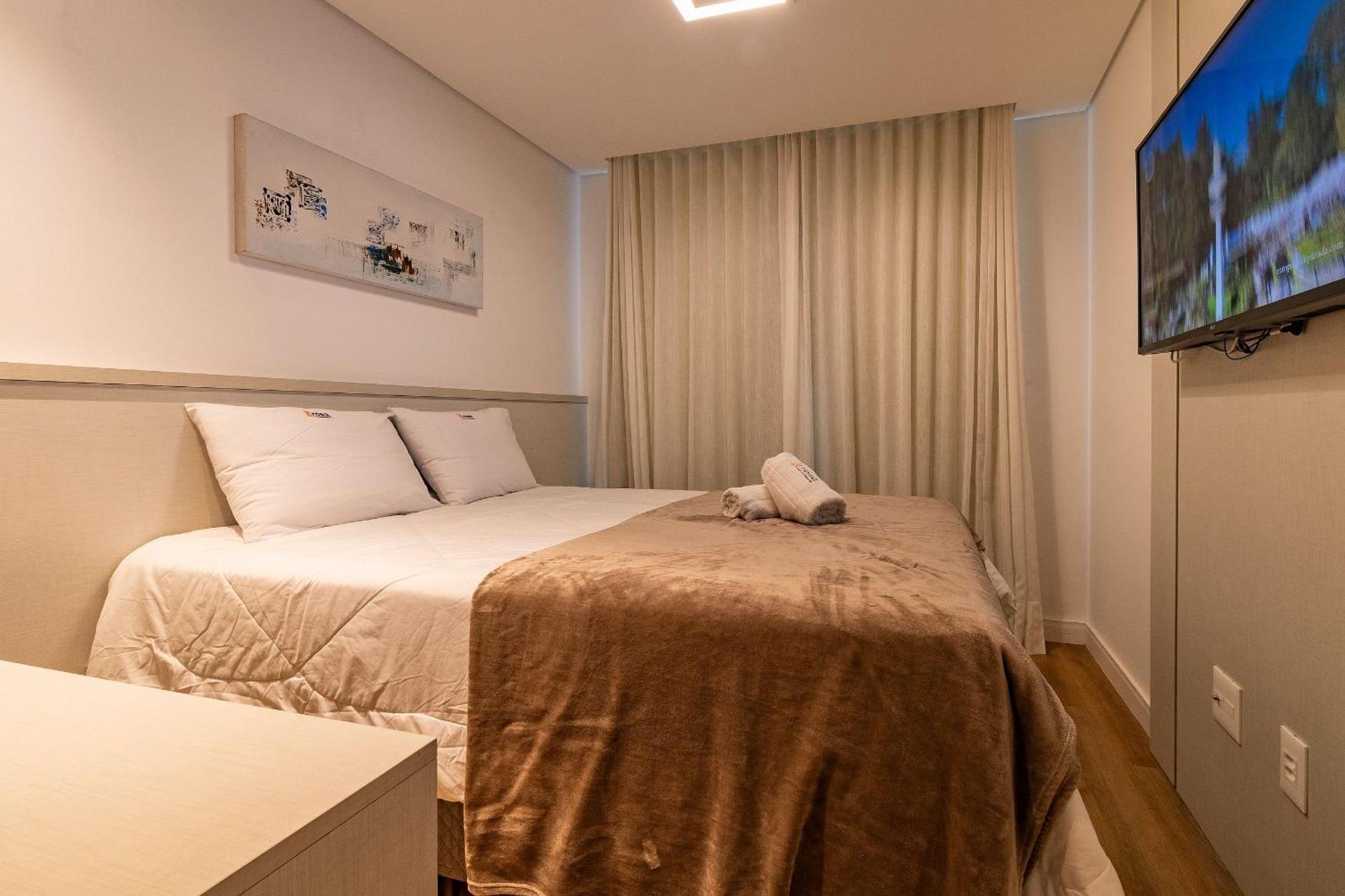 Rosa Edificio Bav Apartment Gramado Exterior photo